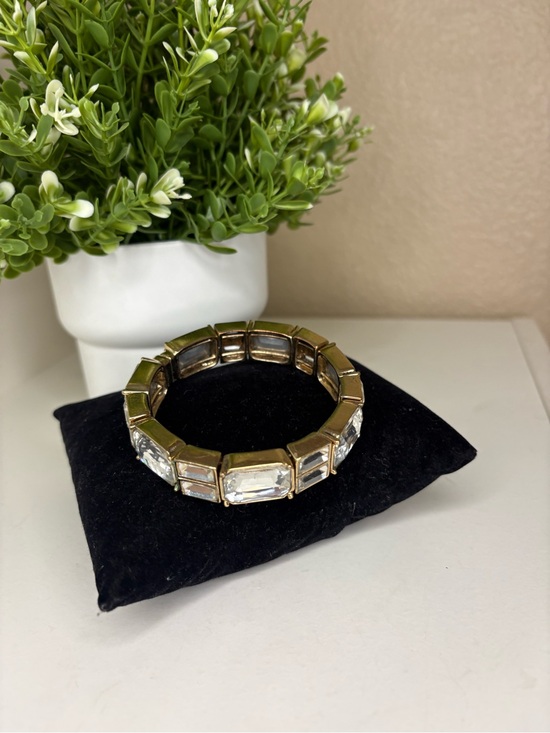 Gold Tone Emerald Cut Crystal Hinged Bangle Bracelet Magnetic Closure Glam main image 1